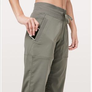 ❗️FINAL PRICE DROP ❗️LULULEMON DANCE STUDIO PANT